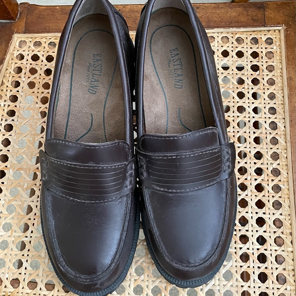 Women’s Brown loafer by Eastland